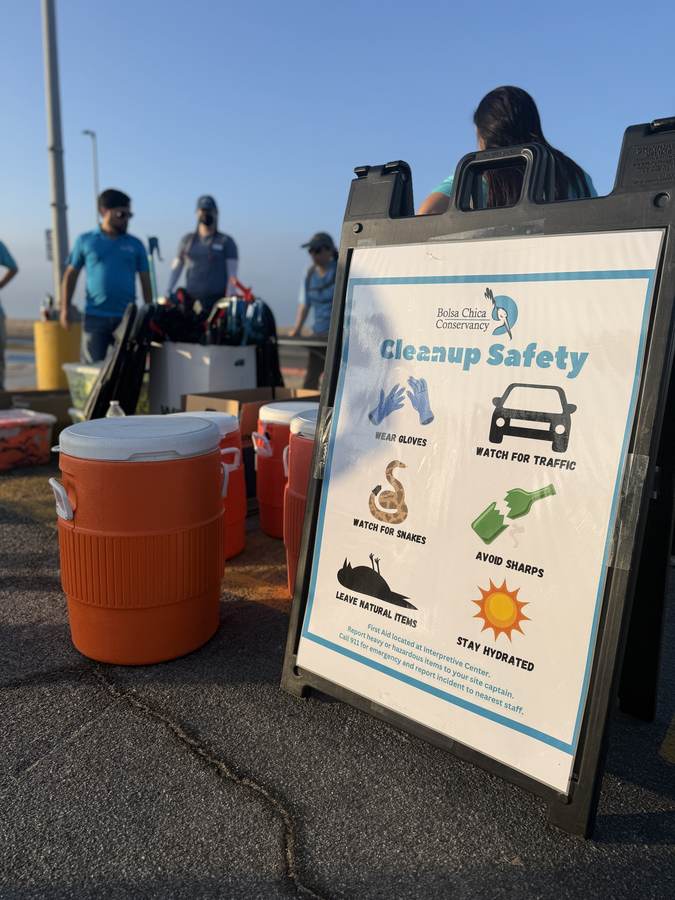 Cleanup safety sign